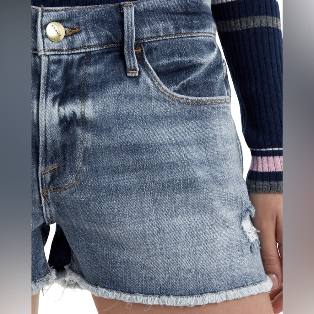FRAME Le Cut-Off Denim Shorts